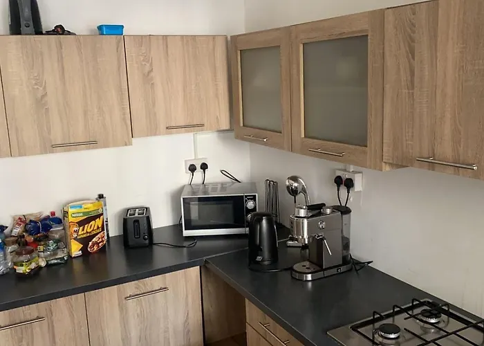 Hostel Unique 100 Meters From *