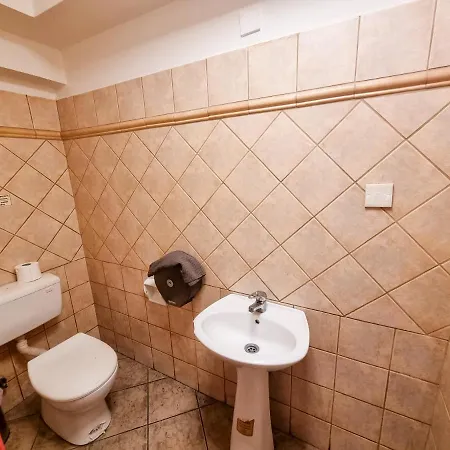 Unique 100 Meters From Hostel Larnaka